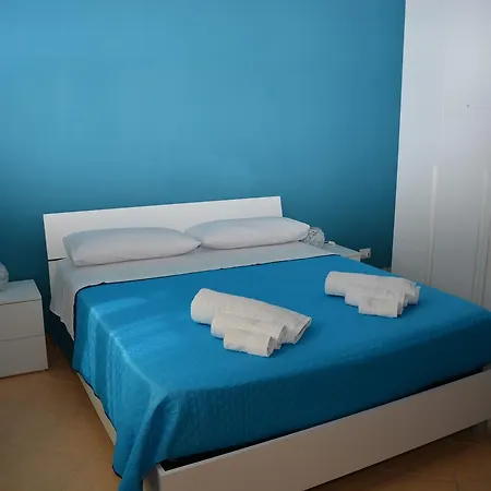 Porta Del Mare Bed & Breakfast Diamante